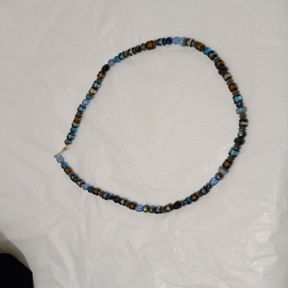 NEW Artisan Glass Crystal Blue Beaded Necklace